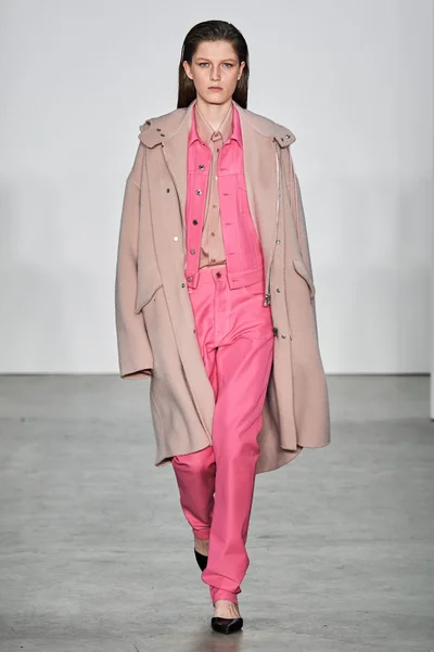 Look 28